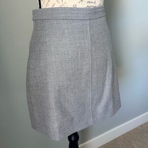 J.Crew Gray Wool Mini Skirt Women’s Size 0 Lined Classic Workwear